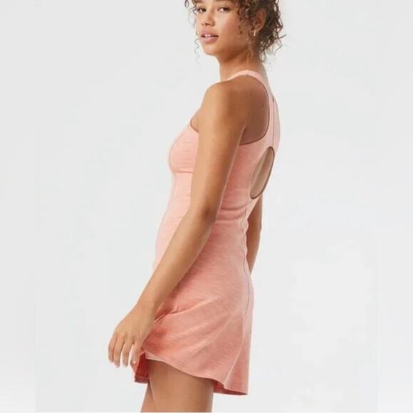 Outdoor Voices Flow Circle Back Dress - Picture 7 of 8